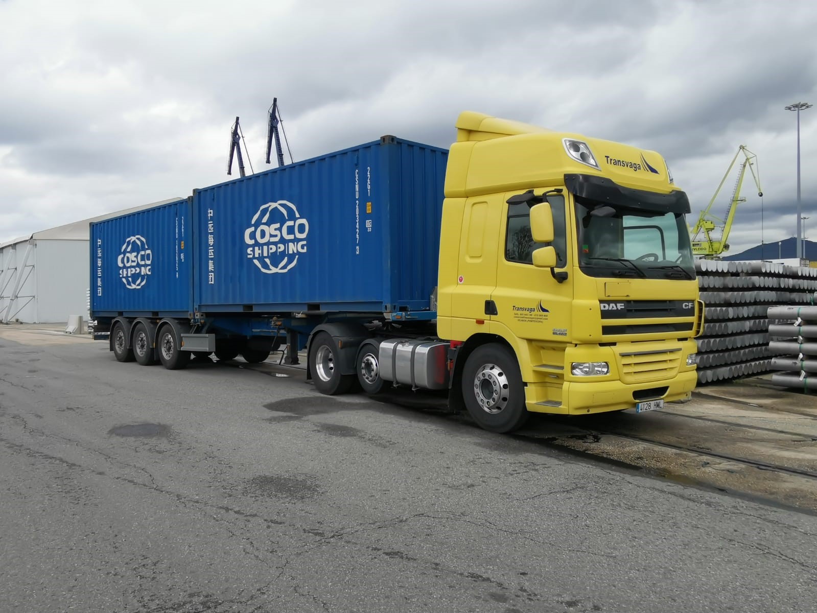sservicio transporte carretera camion daf
